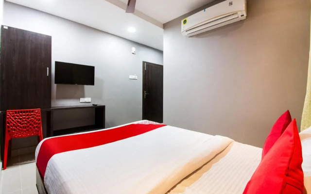 Mokshajna Inn by OYO Rooms