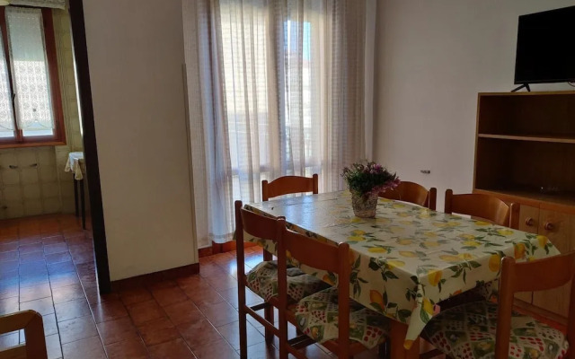 Spacious Apartment Close to the Beach - Beahost