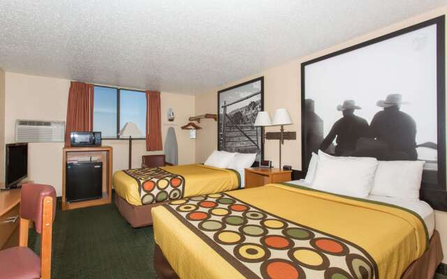 Super 8 by Wyndham Casper West by the River