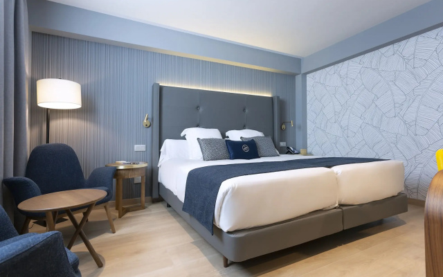 Hotel Lima - Adults Recommended