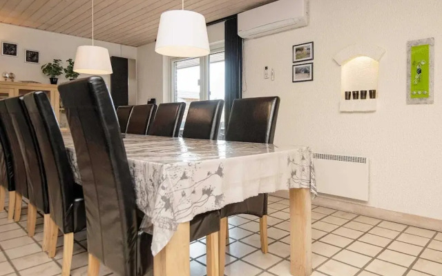 9 Person Holiday Home in Blavand