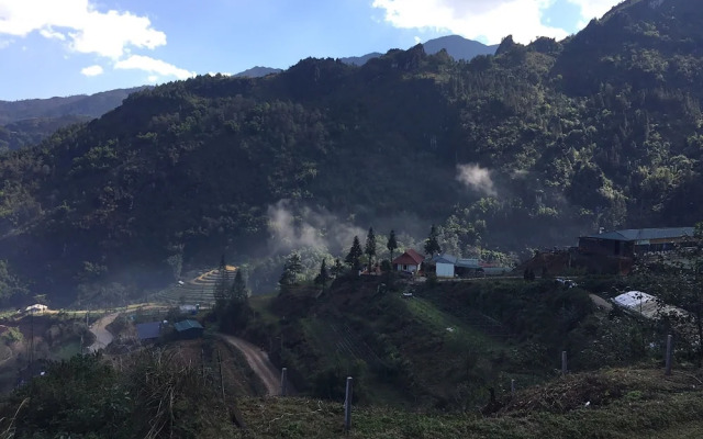 Scenic Views Farmstay & Hostel