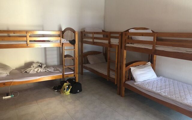 Ocean Beach Bungalows & Hostel