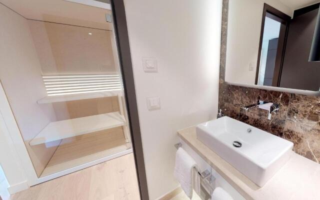 White Pearl Apartment 2.03