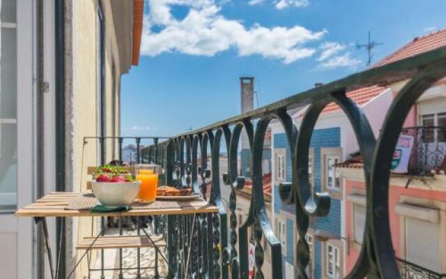 The Lisbon Flat GraCa