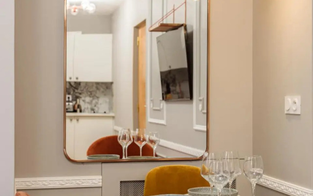 The Orange Haussmann