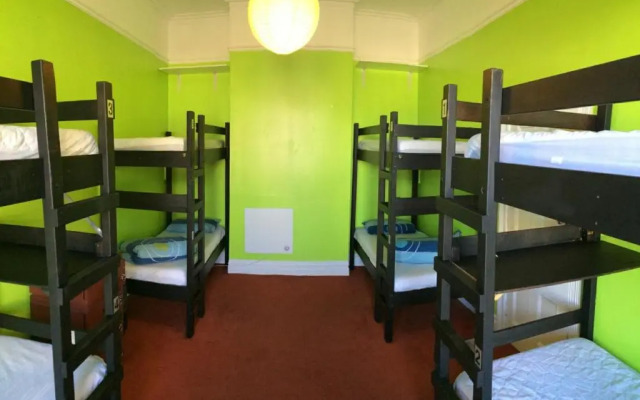 Brown Kiwi Travellers Hostel