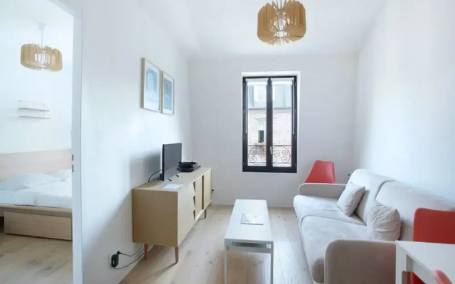 Apartment Boulogne Facing "les Passages"