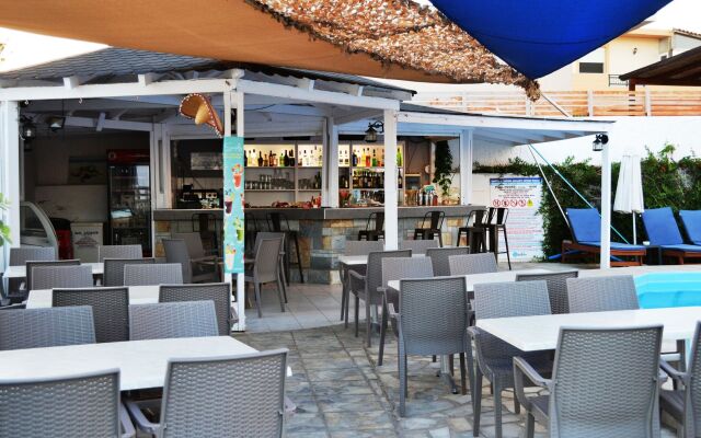 Sunset Beach Hotel