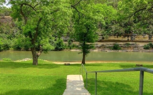 Riverfront Fun Rg 111 2 Bedroom Condo by RedAwning