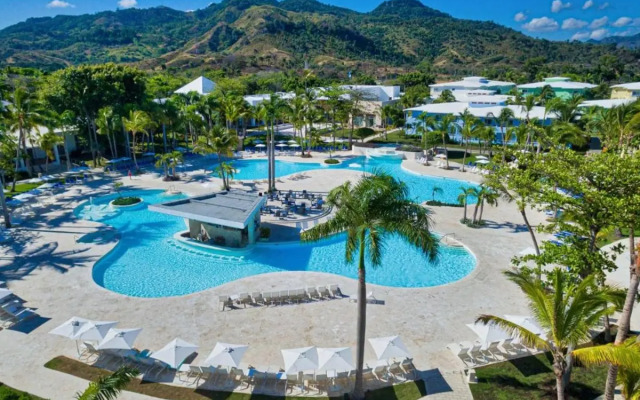 Senator Puerto Plata Spa Resort (ex Riu Bachata Club Hotel)