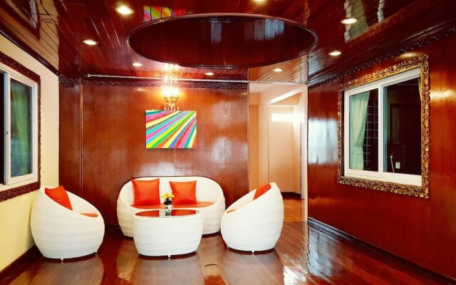 Baan Sai Thong Hotel