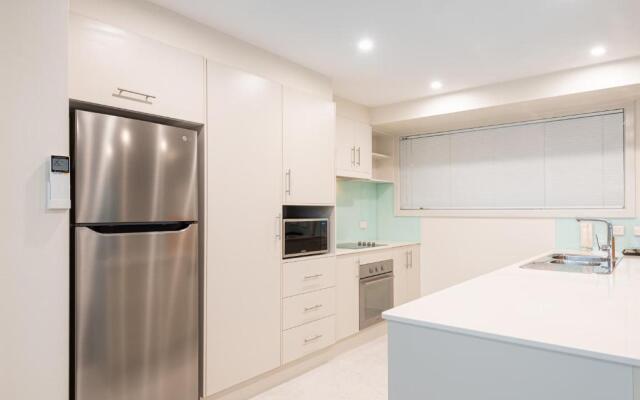 Warners Bay Apartments