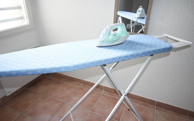 Carcassonne -Terrasse-Parking-WIFI 3lits