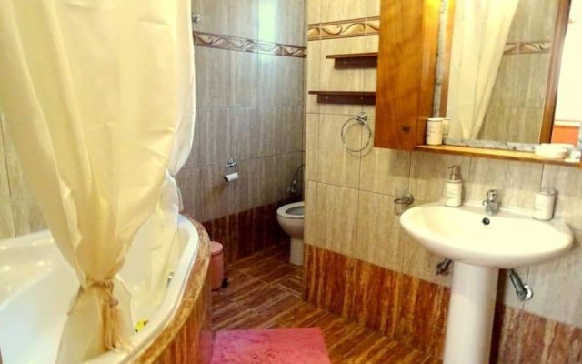 Cozy apartment in Paradisi