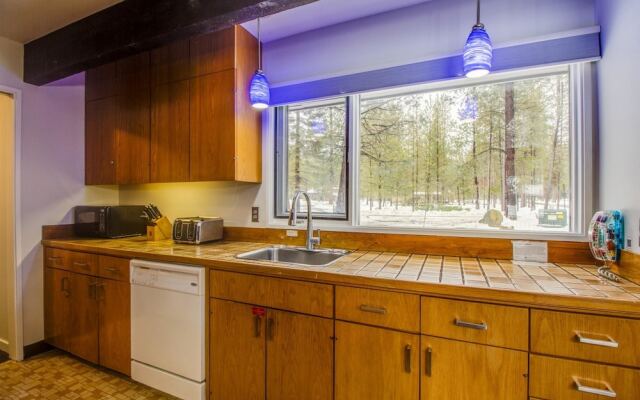 Meadow House Condo 8