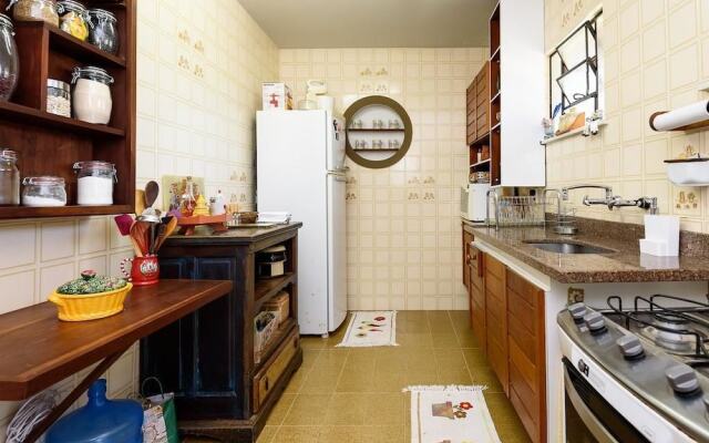 All in Rio - Casa com Área Gourmet e diarista