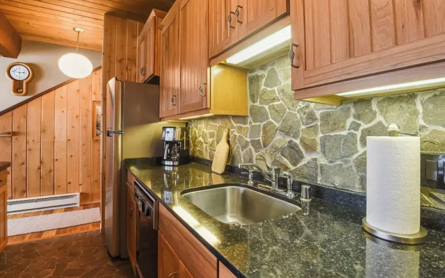 Comfy Alpine Meadows Endless fun