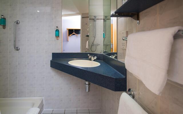 Holiday Inn Express Birmingham NEC by IHG