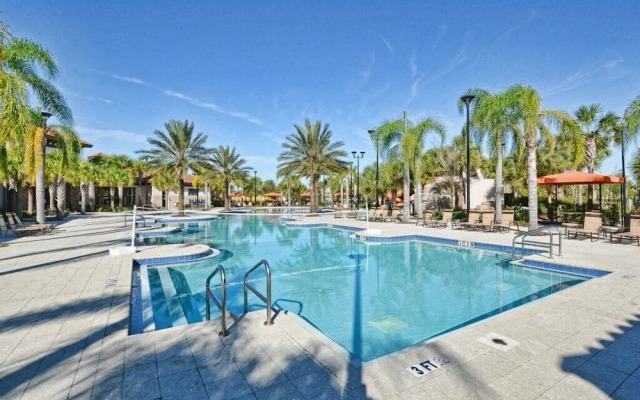 Solterra - 5 Bedrooms Townhome w/Spashpool-7041SR