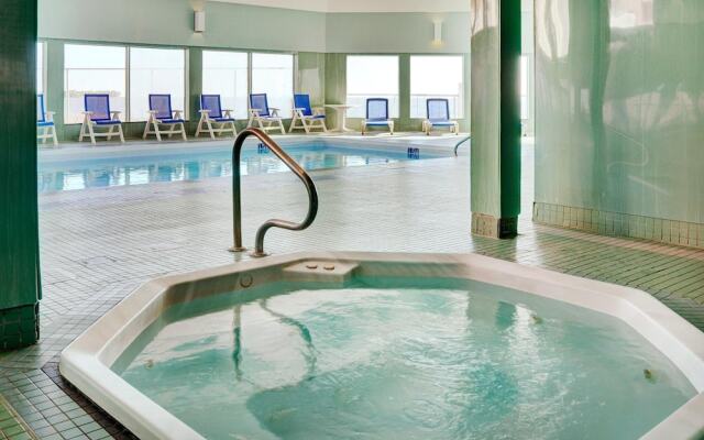 Lakeview Gimli Resort & Conference