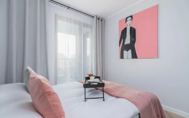 Exquisite Apartment Krakow by Renters