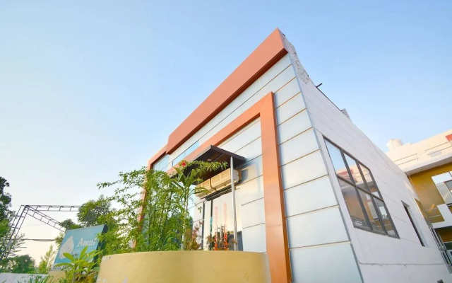Palace Plaza by OYO Rooms