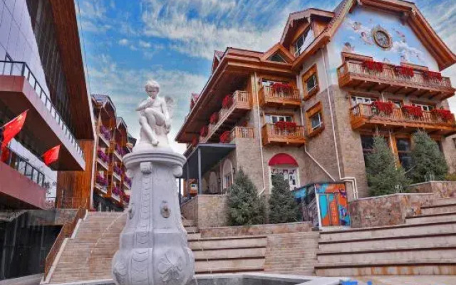 Zhangjiakou Fulong Fengling Yuegu Fanwoods Hotel