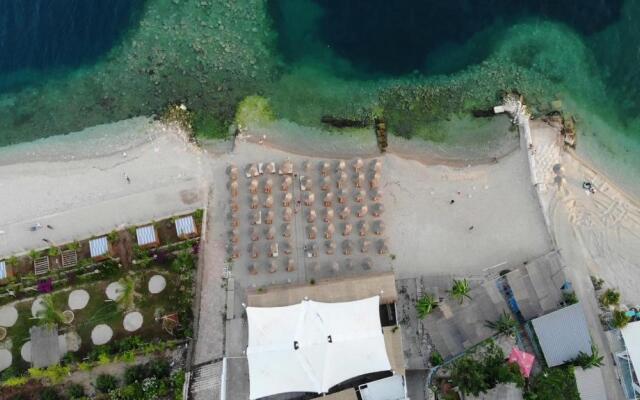 Hotel Aloha