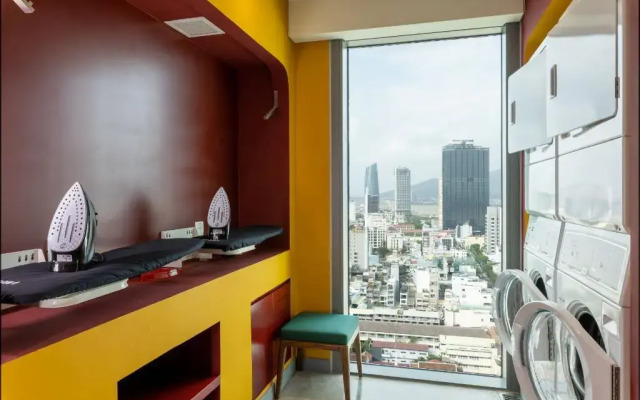 Wink Hotel Danang Centre - 24hrs Stay