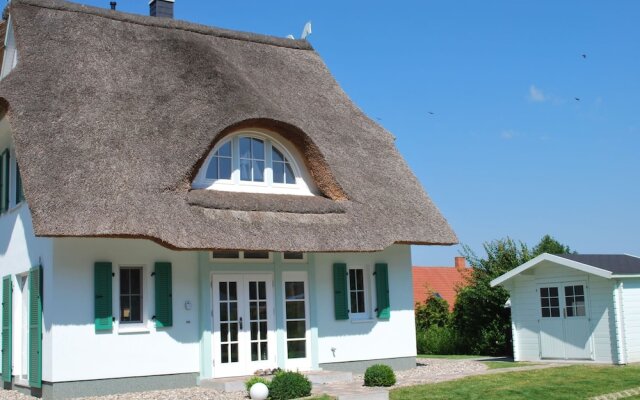 Thatched Holiday Home in Rerik With Terrace