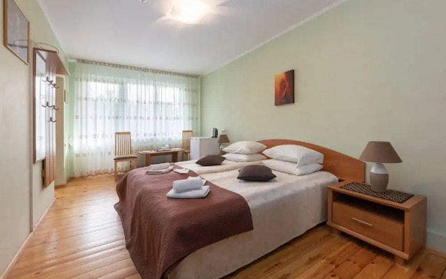 Room in Guest Room - Valensija - Standard Twin Room