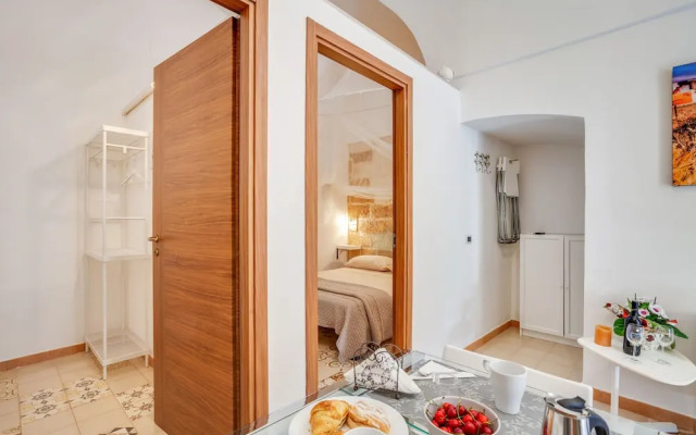 Tiny House 21 Bright Aparment