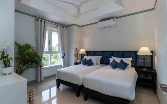 4Bed PoolVillaSteps from the Beach KBR34