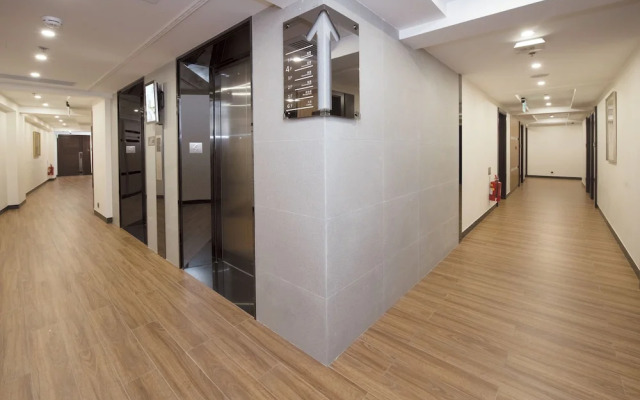 San Tung Fong Commercial Inn South Wing