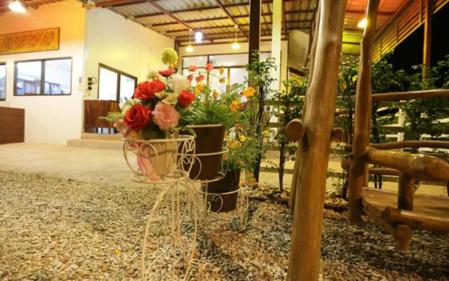 Sukhothai Hostel