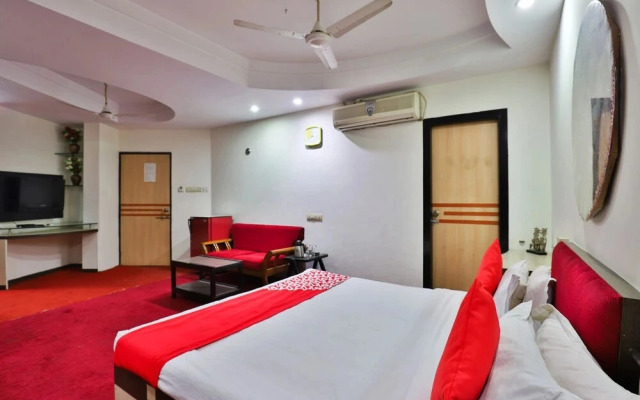 Hotel Gokul