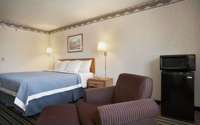 Days Inn Springville