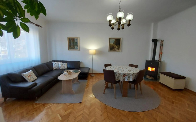 Apartman Tinče