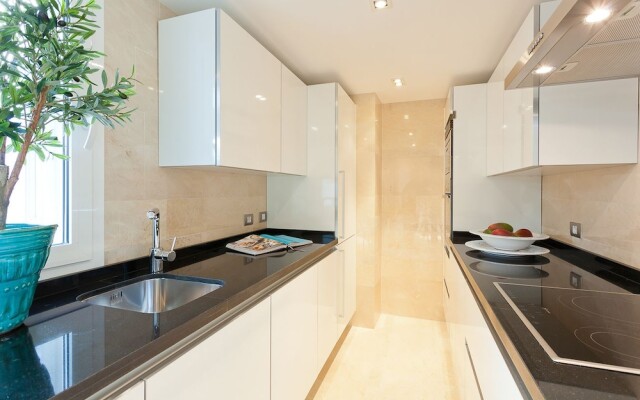 Home Club Calle Nueva Apartments