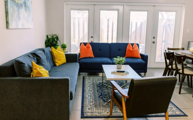 Bayview Apartments by Lowkl