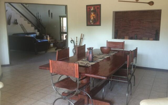 Bushwise Safari Lodge