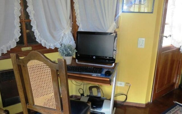 Los Alamos Bed And Breakfast