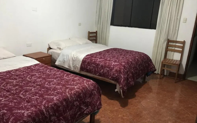 Hospedaje Las Flores