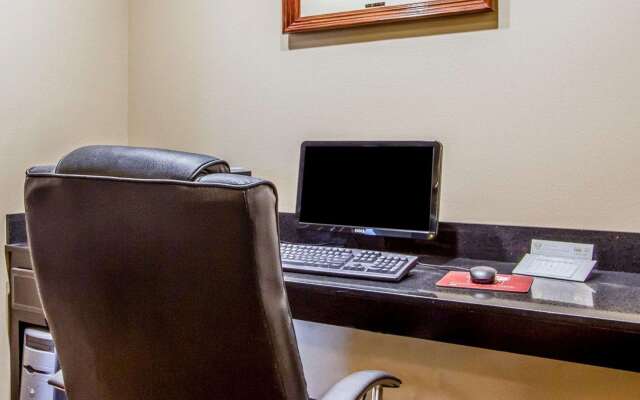 Quality Inn Perryville I-55