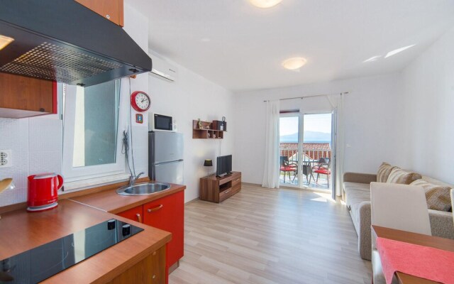 Amazing Apartment in Brist With 1 Bedrooms and Wifi