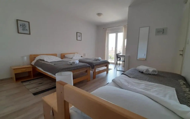 Posteja Rooms