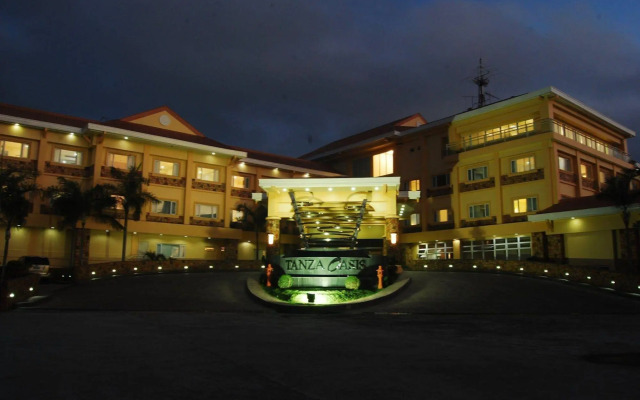 Tanza Oasis Hotel and Resort
