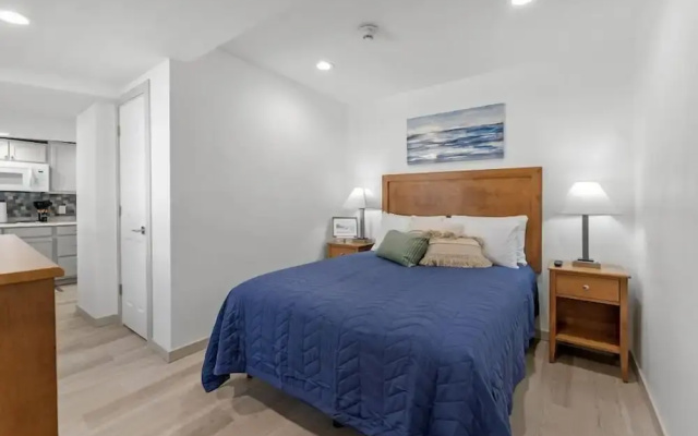 Extended Stay Gun Barrel City