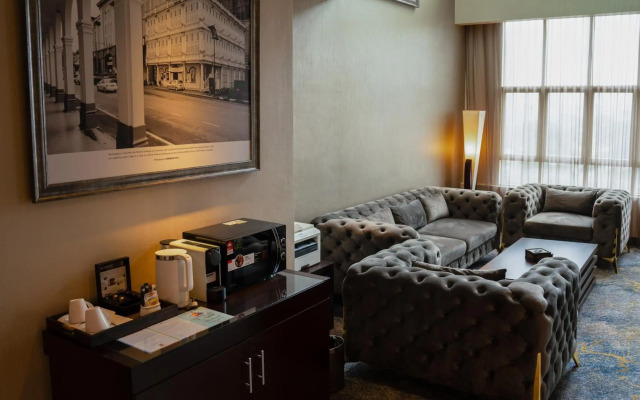 The Waterfront Hotel